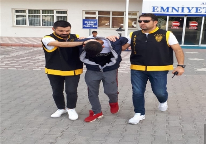 Hırsızlık Şüphelileri Tutuklandı
