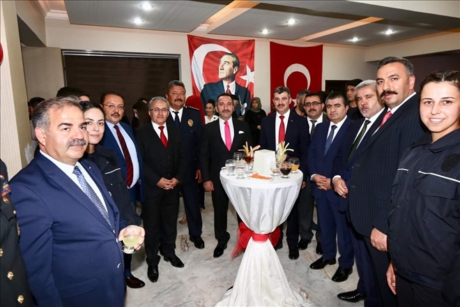 Valilikten Cumhuriyet Resepsiyonu