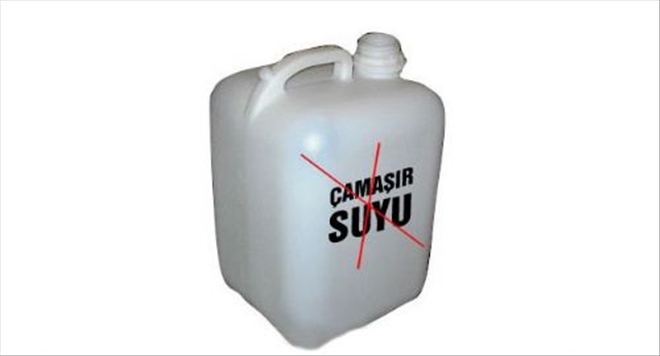 Yanlışlıkla Çamaşır Suyu İçti