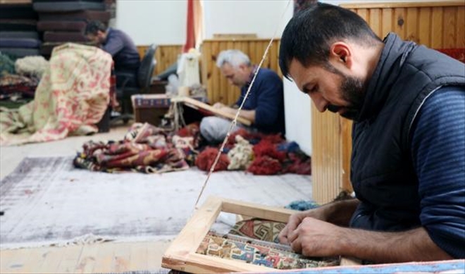 Aksaray da Halı Dokuma