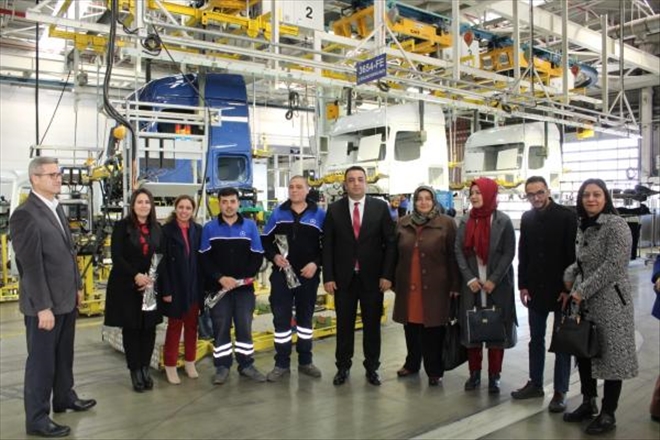 İş-Kur ve engelli platformları Mercedesi ziyaret ettiler