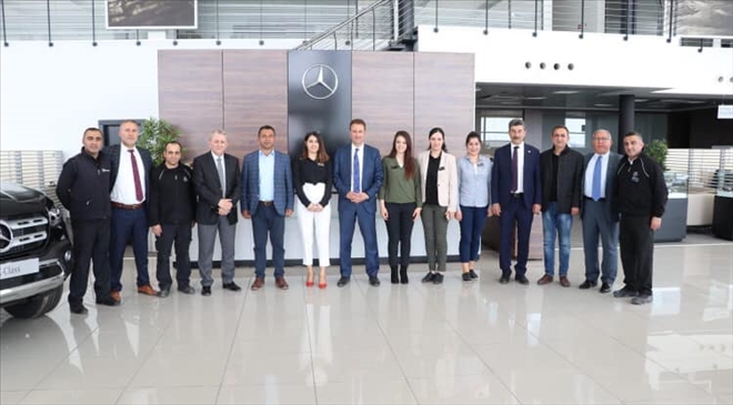MERCEDESİ GEZDİLER