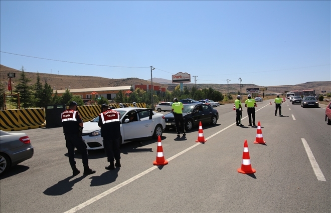 Ülke genelinde trafik huzur uygulaması yapıldı