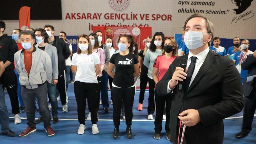 AKSARAY VALİLİK KUPASI  ÖDÜLLERİ SAHİBİNİ BULDU