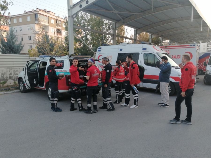 AKSARAY UMKEDEN İZMİR DEPREMİNE DESTEK