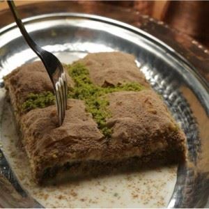 AKSARAYDA SOĞUK BAKLAVA TUTULDU