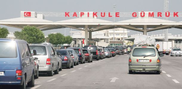 AKSARAYLI GURBETÇİLERE İYİ HABER. YURT DIŞINA ARAÇ ÇIKARMA SÜRESİ UZATILDI