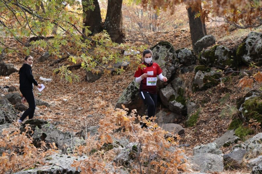 AKSARAY HASANDAĞINDA DOĞA SPORLARI (ORYANTİRİNG )TÜRKİYE ŞAMPİYONASI BAŞLADI.