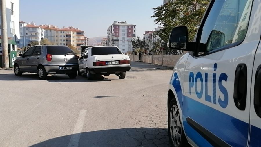 AKSARAY FATİH MAHALLESİNDE KAZA.1 KİŞİ YARALANDI.