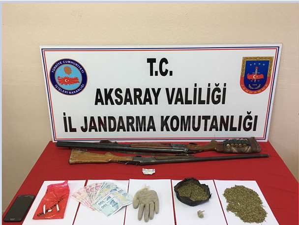AKSARAY GÜLAĞAÇTA UYUŞTURUCU OPERASYONU  2 GÖZALTI.