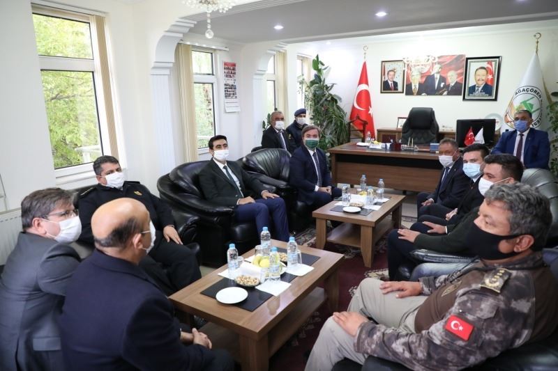 AKSARAY AĞAÇÖRENDE İSTİŞARE TOPLANTISI YAPILDI.