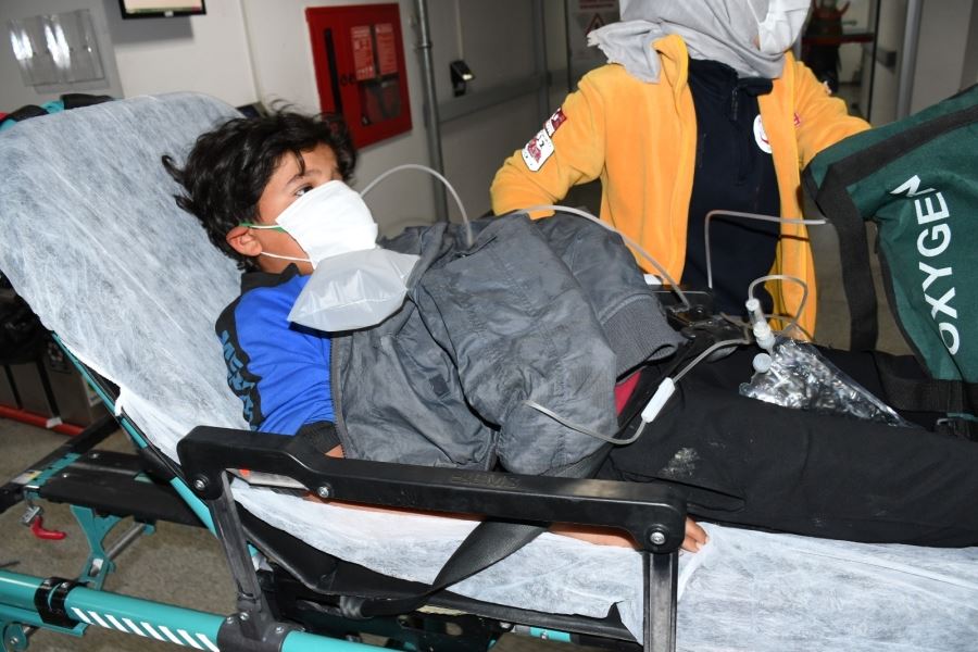 AKSARAY GÜLAĞAÇTA ÇADIRIN İÇİNDE SOBADAN SIZAN GAZDAN ZEHİRLENDİ