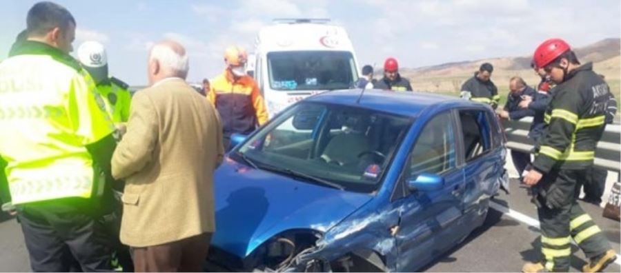 Trafik Kazası 3 Yaralı