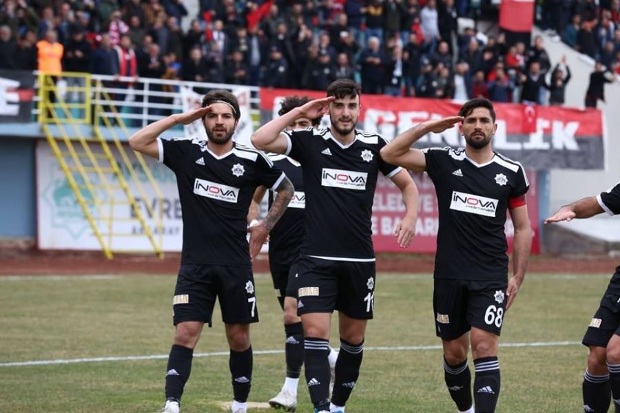 Aksarayspor da Golcüler Kaptanlardan Çıktı