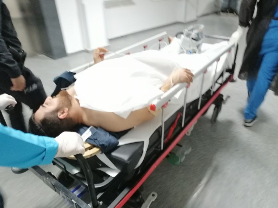 kardeşlerin  kavgası kanlı bitti: 1’i ağır 2 yaralı