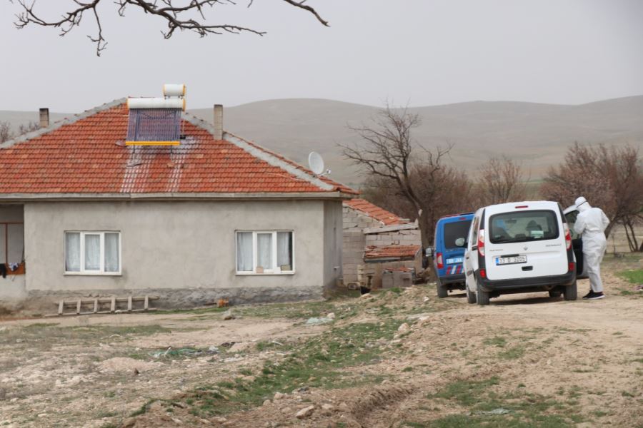 Aksaray da Karantinaya Alınan Köyde Çalışmalar Devam Ediyor