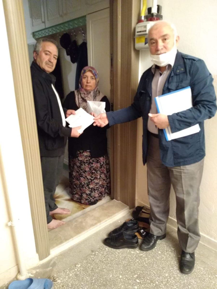 Umreye Gidemeyenlerin Parası İade Ediliyor