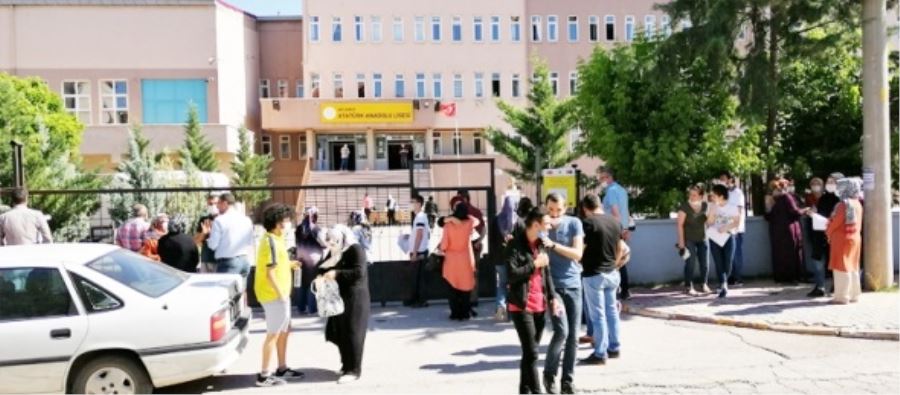 Aksaray da 10 Bin Öğrenci Ter Döktü