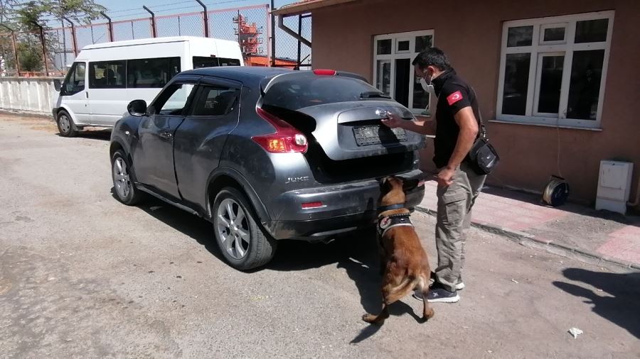 AKSARAYDA GÖZALTINA ALINAN 4 UYUŞTURUCU TACİRİ TUTUKLANDI