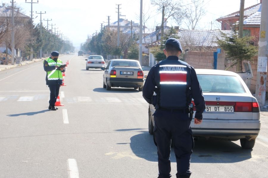 AKSARAY JANDARMASINDAN GÜVEN  OPERASYONU.