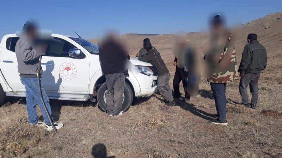 AKSARAY SARIYAHŞİDE  KAÇAK AVLANAN 9 KİŞİYE CEZA KESİLDİ