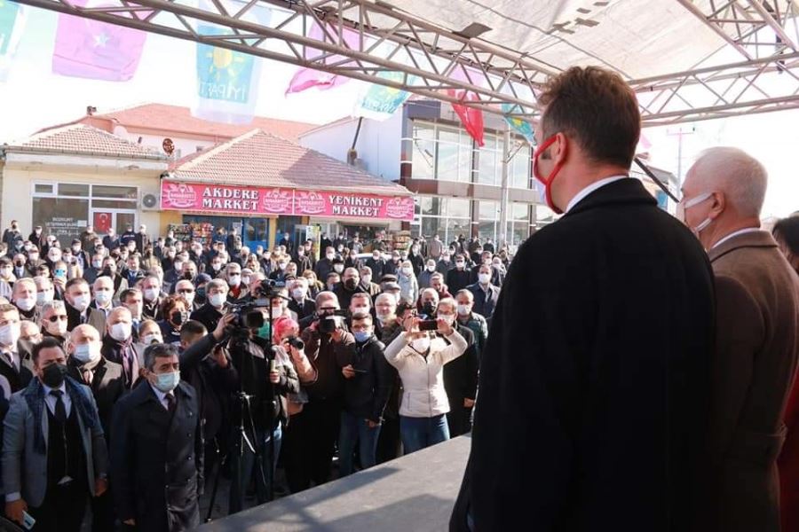 AKSARAY İYİ PARTİ TEŞKİLATINDAN  MİTİNG GİBİ ROZET TAKMA TÖRENİ.