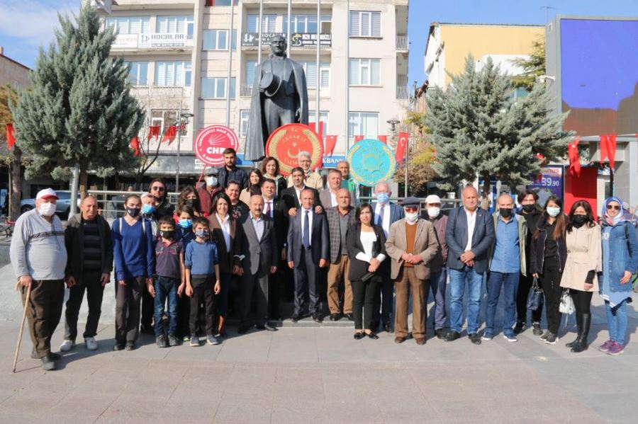 CUMHURİYETİN NİMETLERİNDEN FAYDALANDIK.CUMHURİYETE BORCUMUZU ÖDEYECEĞİZ.!