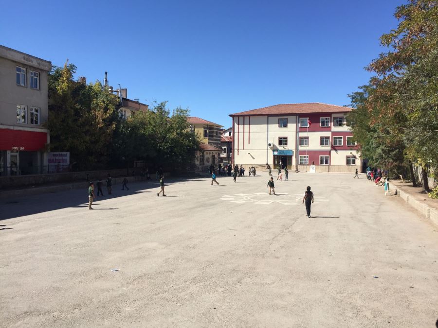 KÜÇÜK ÖĞRENCİLER ÖZGÜRLÜĞÜNE KAVUŞTU.!