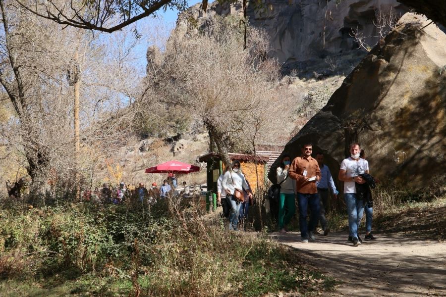 IHLARA VADİSİNE ZİYARETÇİ AKINI.!
