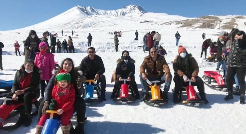 KÜÇÜK ÇOCUKLARA ERCİYESDE MORAL 