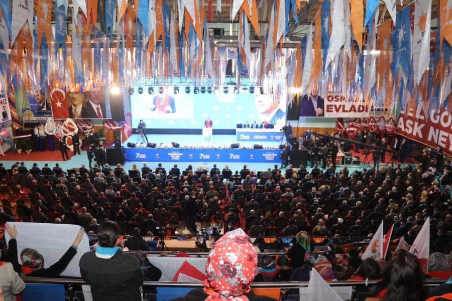 AKSARAY AK PARTİ KONGRESİNDE SEÇİLEN İSİMLER .