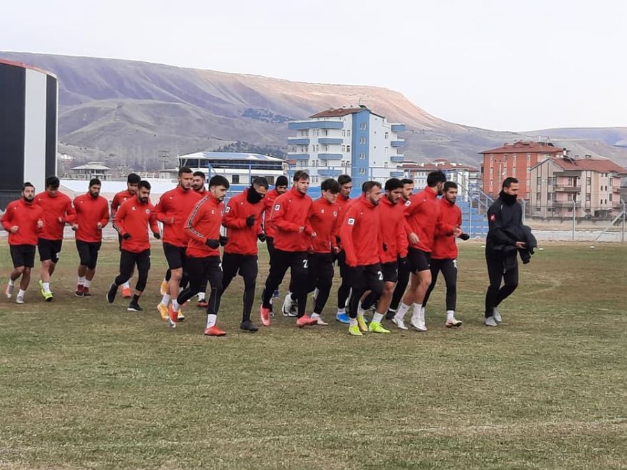 AKSARAYSPOR  BAYRAMPAŞA MAÇINDAN 3 PUAN BEKLİYOR!