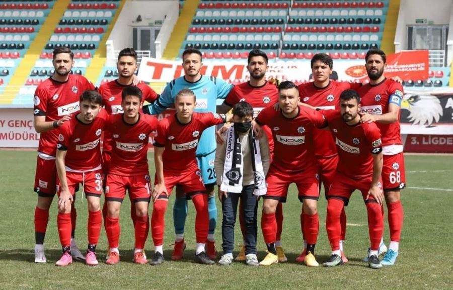 AKSARAYSPOR ŞAMPİYONLUK YOLUNDA ÖNEMLİ VİRAJI GEÇTİ.