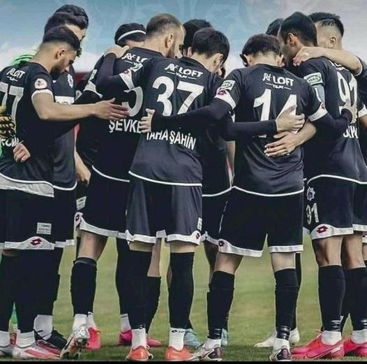 AKSARAYSPOR  BURSA YILDIRIMSPORA MAĞLUP OLDU 0-1 .LİGDE 4.SIRAYA İNDİ