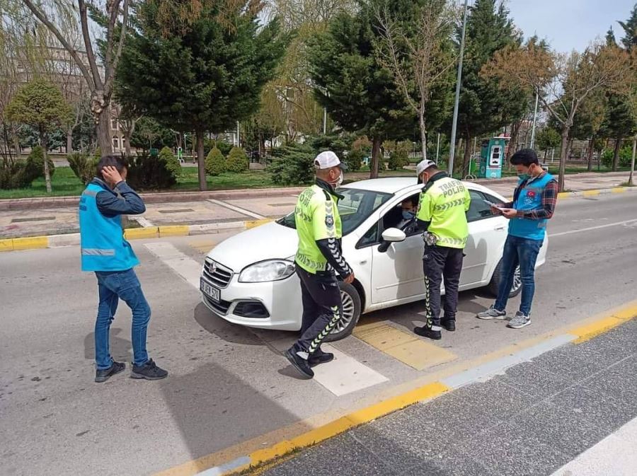 AKSARAY VALİLİĞİNDEN SOKAĞA ÇIKMA YASAĞI AÇIKLAMASI