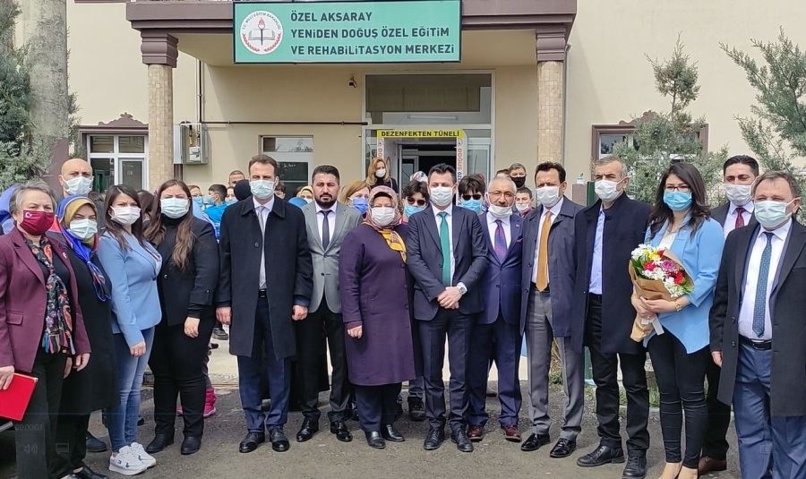 AKSARAY DA 2 NİSAN DÜNYA OTİZM FARKINDALIK GÜNÜ ETKİNLİĞİ YAPILDI.