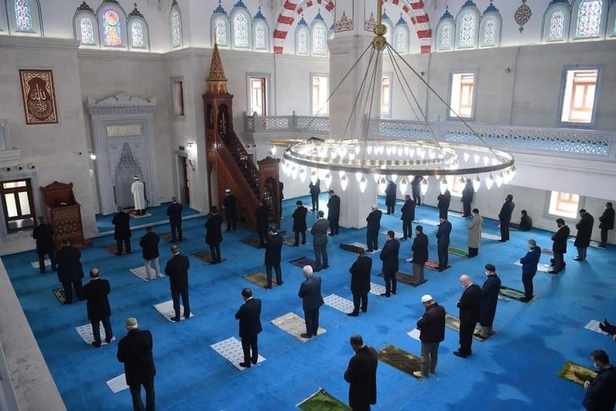 AKSARAY BAYRAM NAMAZI 6.07 .RAMAZAN BAYRAM NAMAZI CEMAATLE CAMİDE KILINABİLECEK!