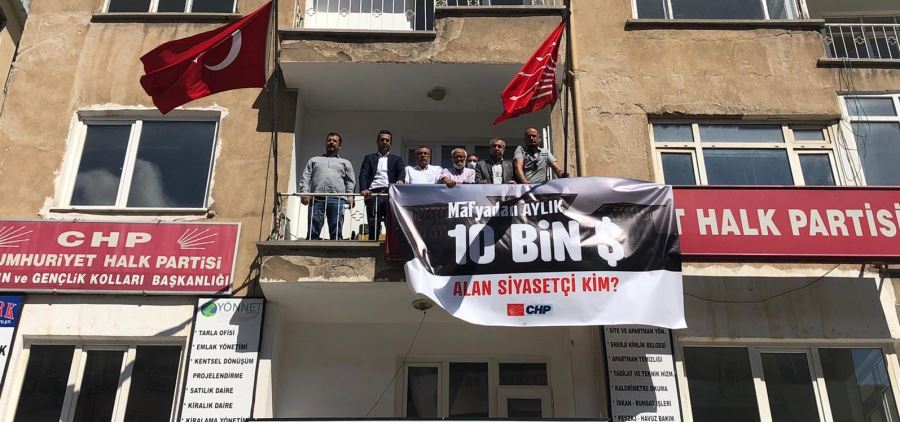 BAŞKAN ADEM MAFYADAN AYLIK 10 BİN DOLAR ALAN SİYASETÇİYİ SORDU.!
