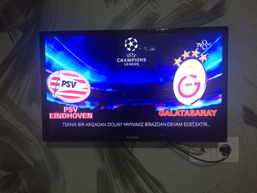 TÜRK FUTBOLUNUN VE TÜRK TV TARİHİNİN UTANÇ GECESİ.!