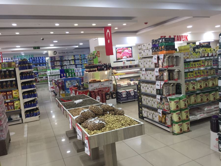 AKSARAYDA MARKETLERDE SATILAN MALLARIN  FİYATLARI HALA ARTIYOR.!