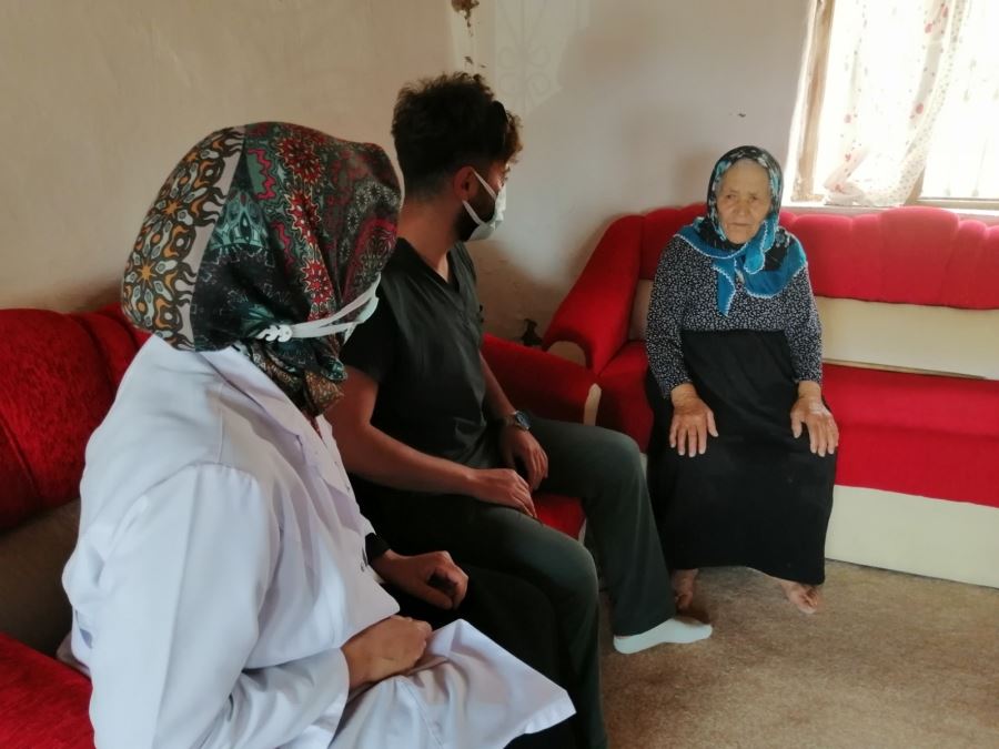AKSARAY SAĞLIK EKİPLERİ AŞI İÇİN KÖYLERDE.!