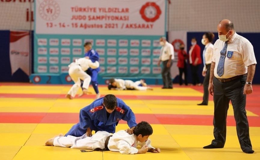 AKSARAYDA YILDIZLAR JUDO ŞAMPİYONASI BAŞLADI.!