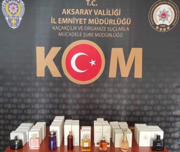 GÜMRÜK KAÇAĞI PARFÜMLER ELE GEÇİRİLDİ.!