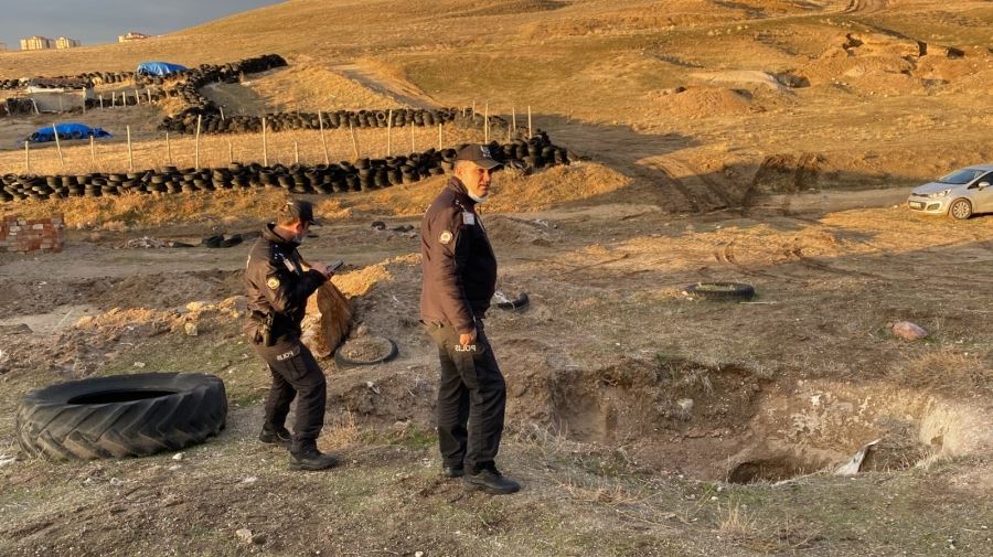 AKSARAYDA KAZI YAPTIĞI TÜNEL ÜZERİNE ÇÖKTÜ HAYATINI KAYBETTİ.!